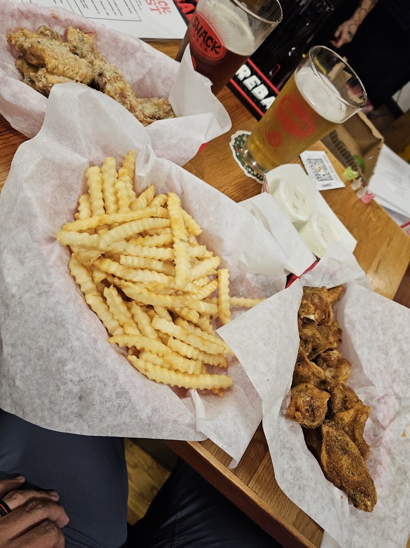 Wing Shack Laramie - photo 5