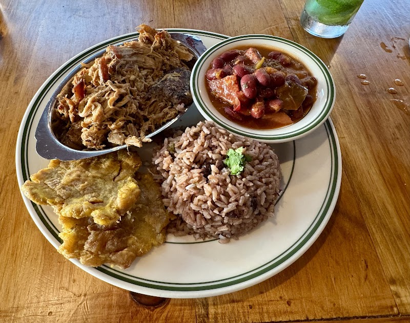 Santiago's Cuban Cuisine - photo 4