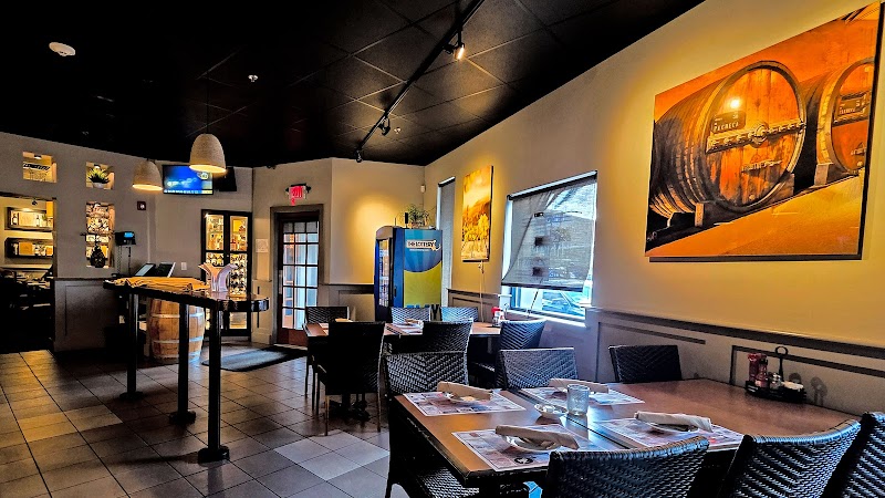 Nuno's Restaurant & Lounge - photo 4