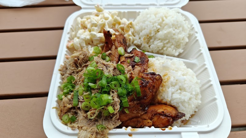 Chris' Ono Grinds Island Grill - North Park - photo 3