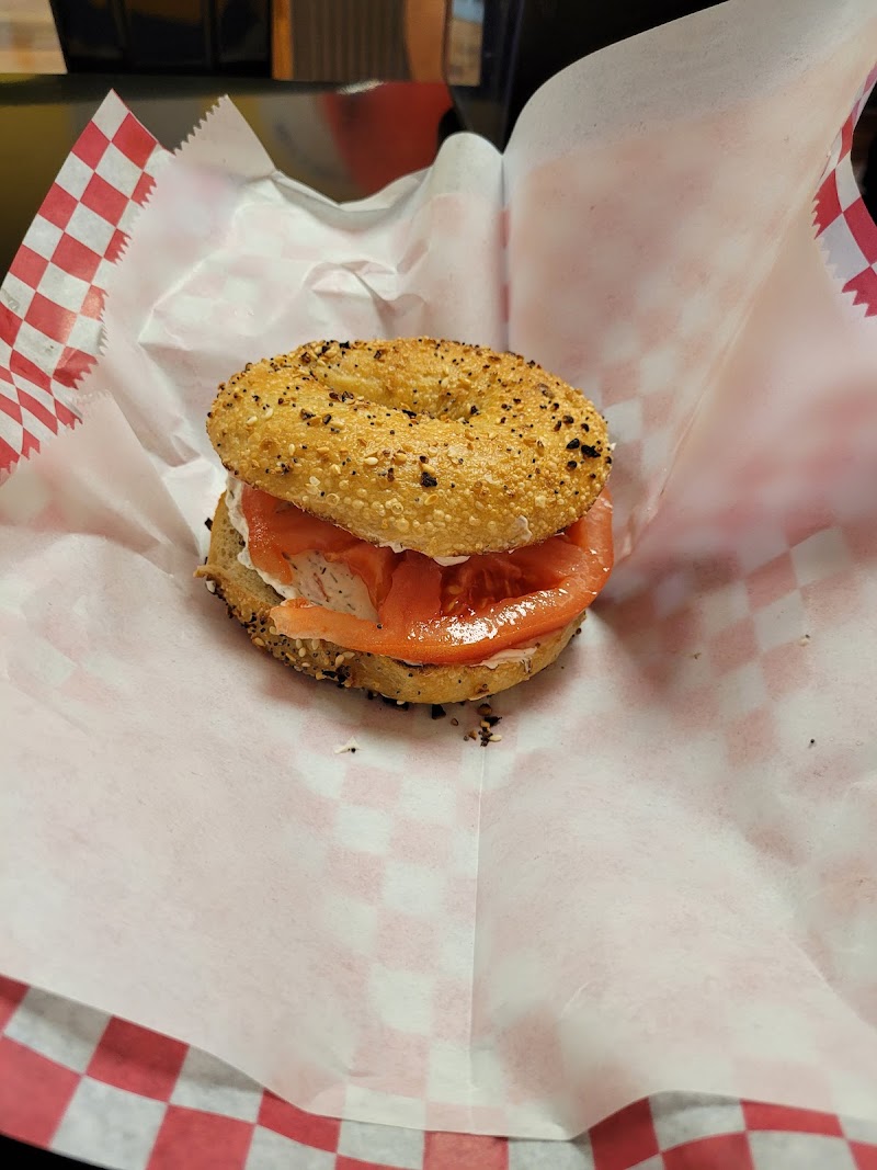 Dilly & Sons Bagelry and Cafe - photo 4