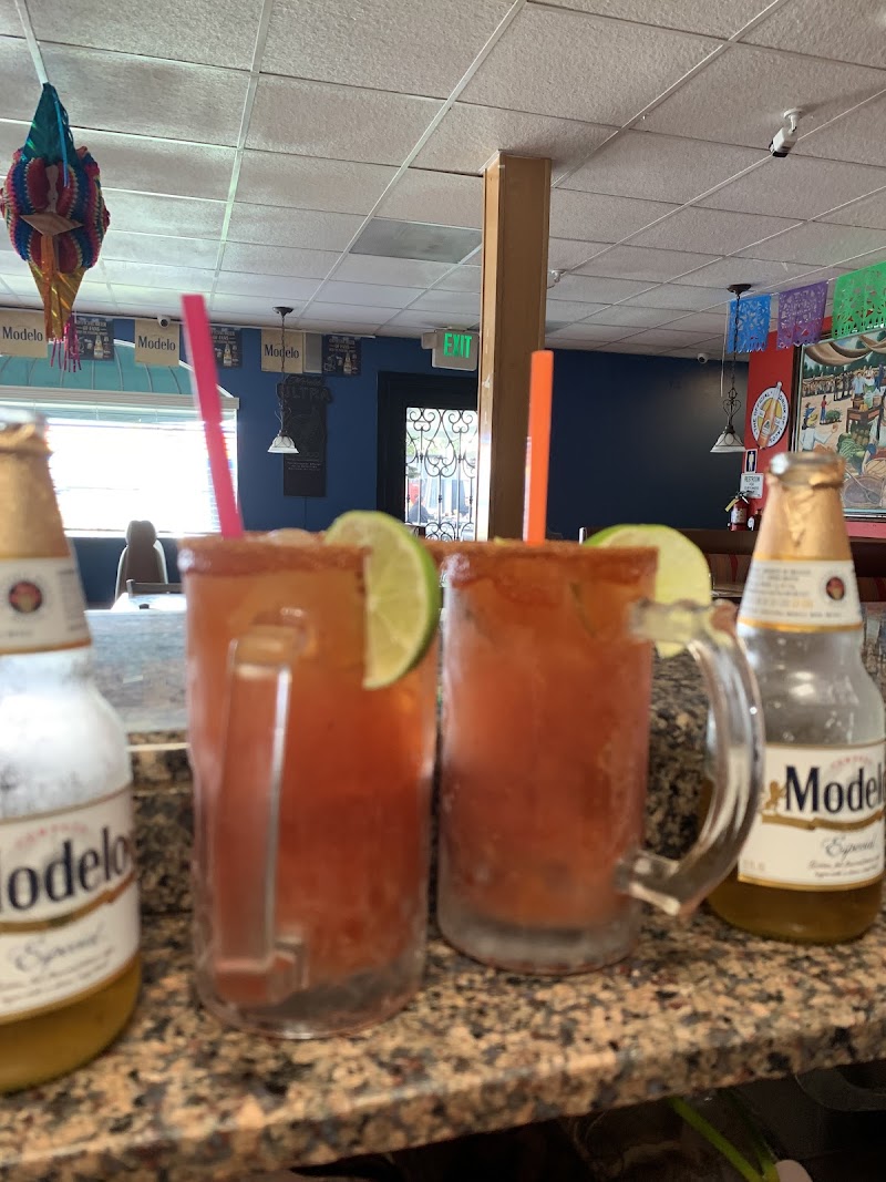 Los Tres Cochinitos - photo 4