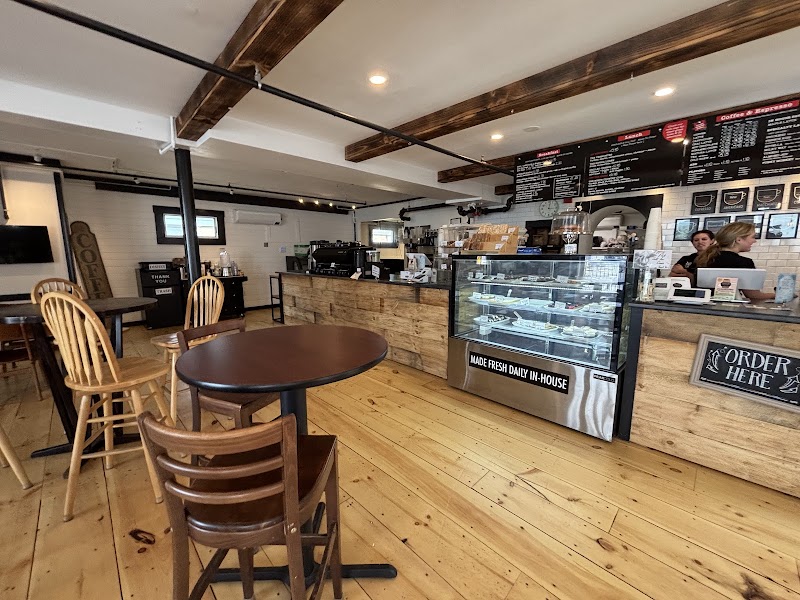Black Cap Coffee & Bakery - espresso, lattes, sandwiches, pastries - photo 5