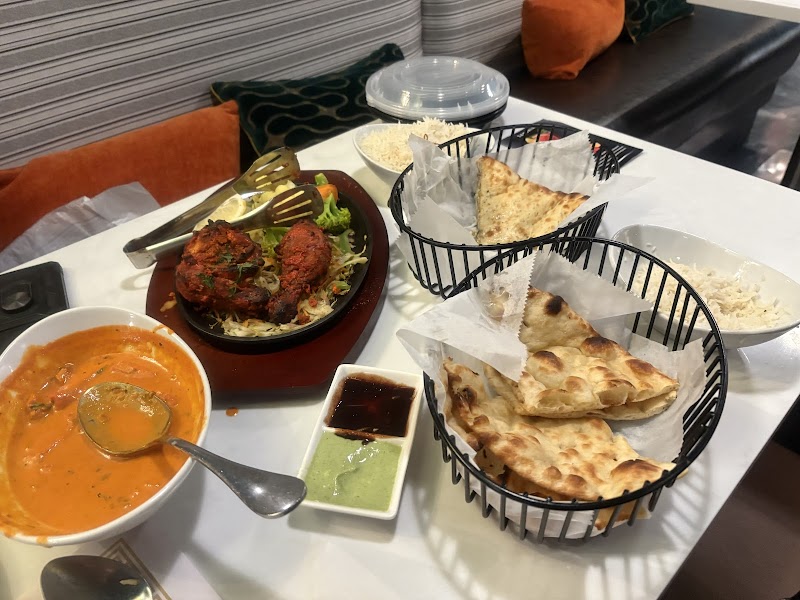 Curry Leaves Indian Cuisine (Lakeland) - photo 4