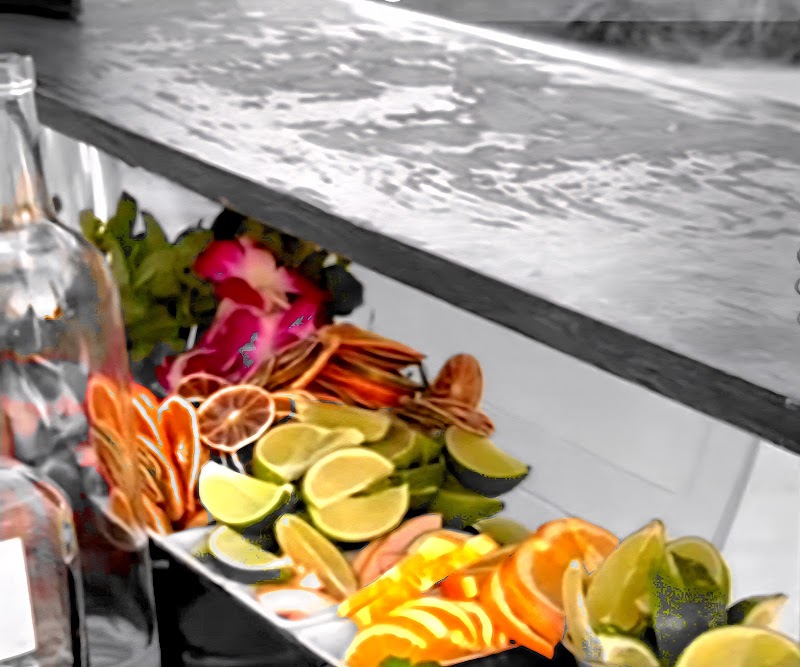 TuZona Mobile Bartending - photo 4