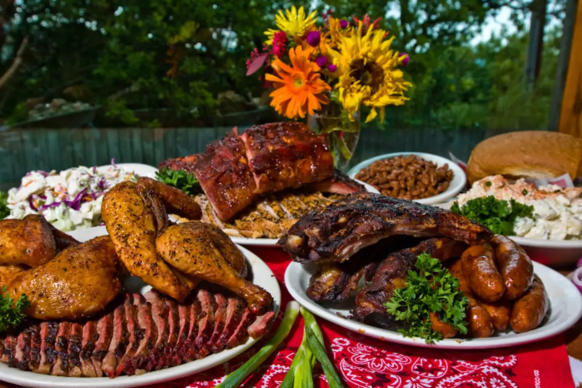 County Line on the Lake - Catering in Austin, Texas