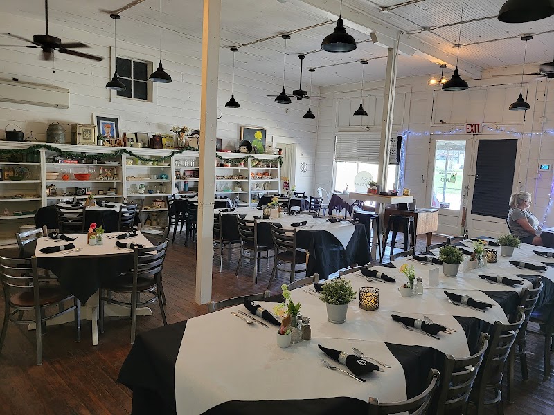 Beneventi's Italian Restaurant Mingus, TX - photo 2