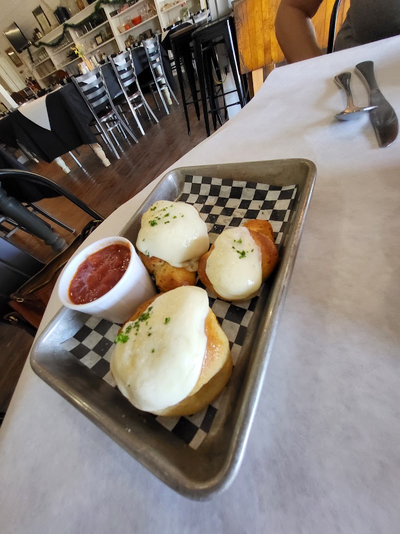 Beneventi's Italian Restaurant Mingus, TX - photo 3