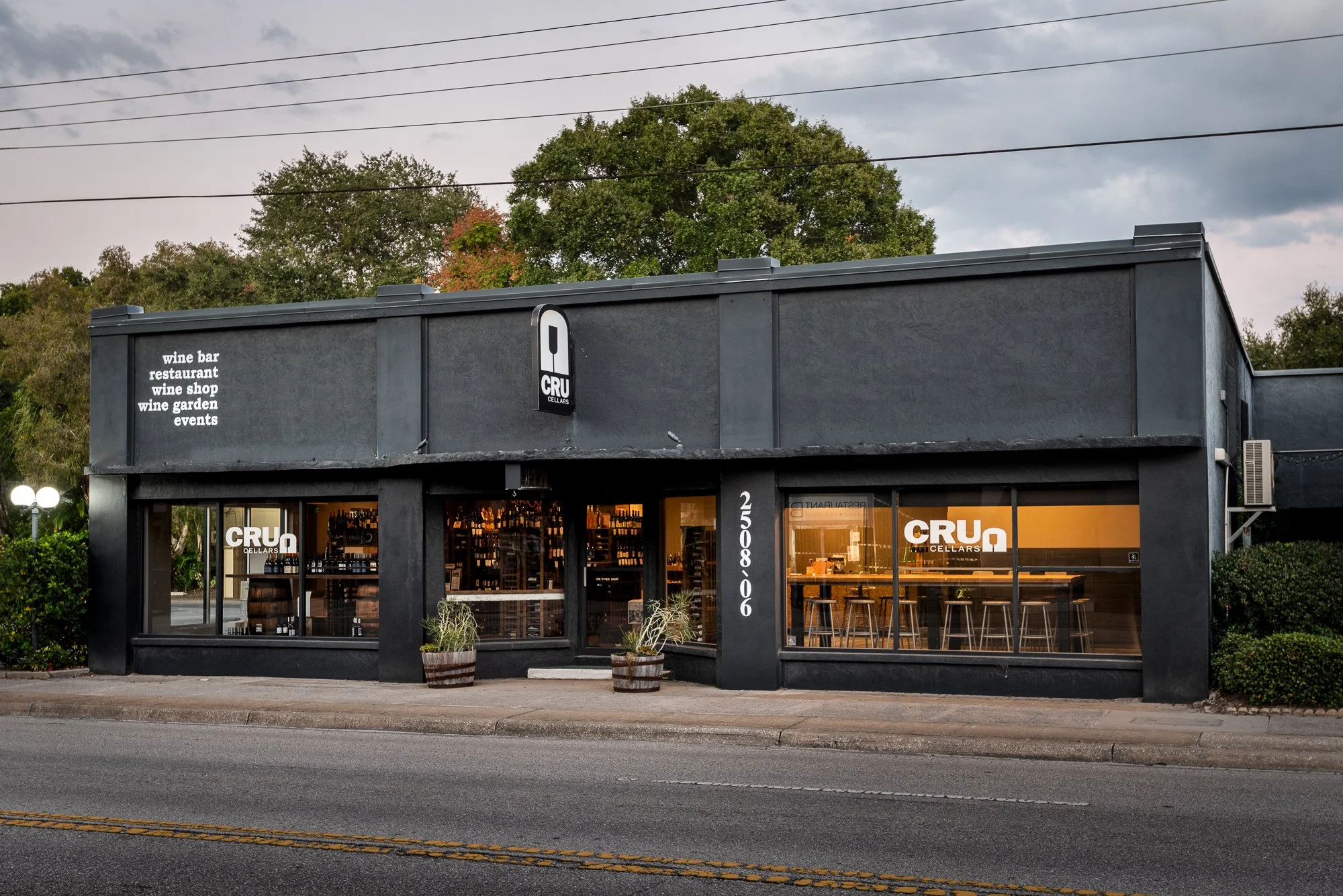 Cru Cellars - Wine Bar - photo 4
