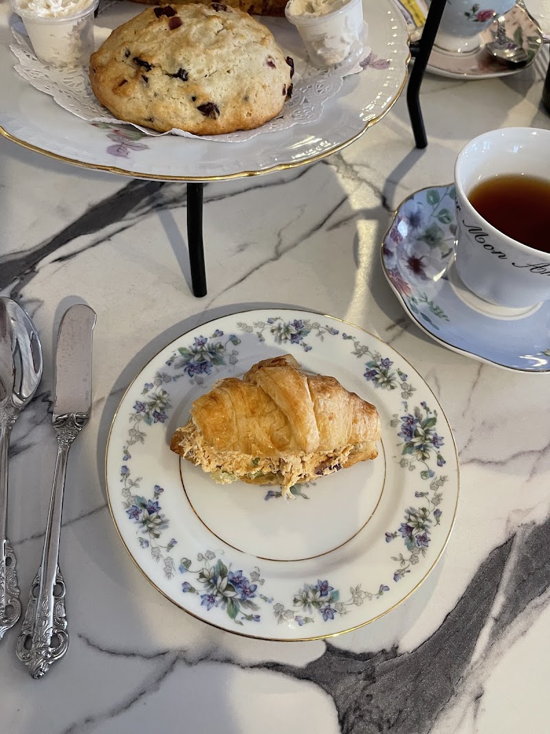 Robinson's Tea Room - photo 5