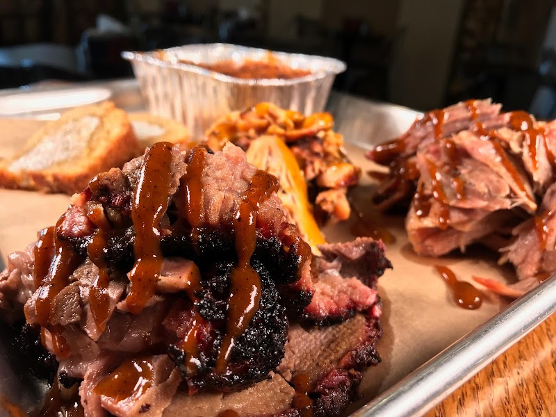 Rolling Smoke Grill Food Truck - photo 3