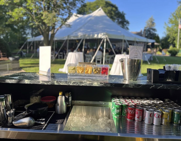 Precisely Pour'd Mobile Bar Beverage Catering - photo 4