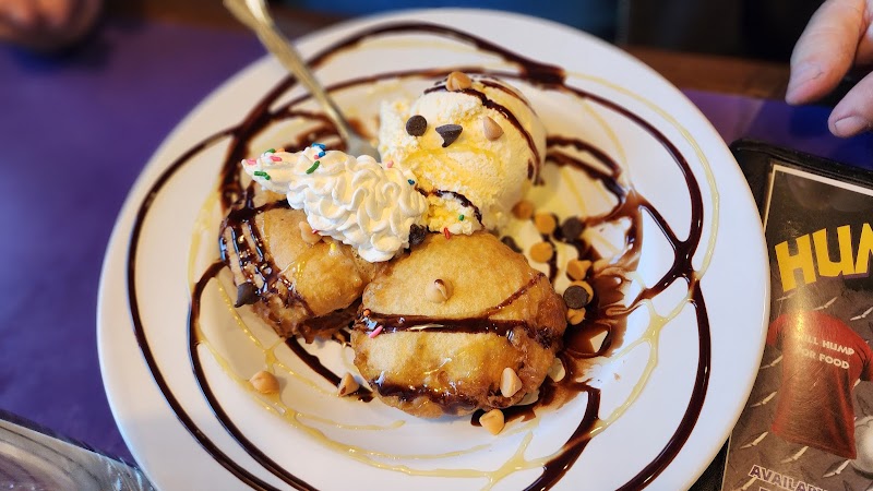 Humphrey's Bar & Grill - photo 3