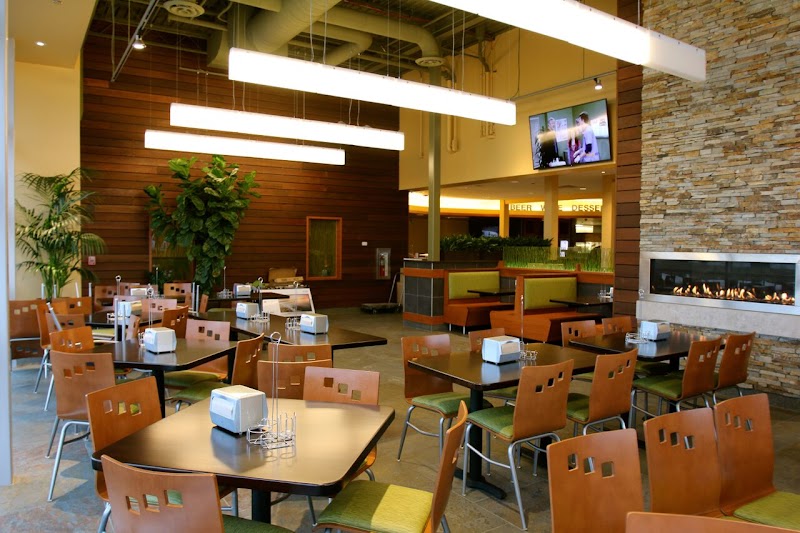 The Patio - Aurora - photo 5