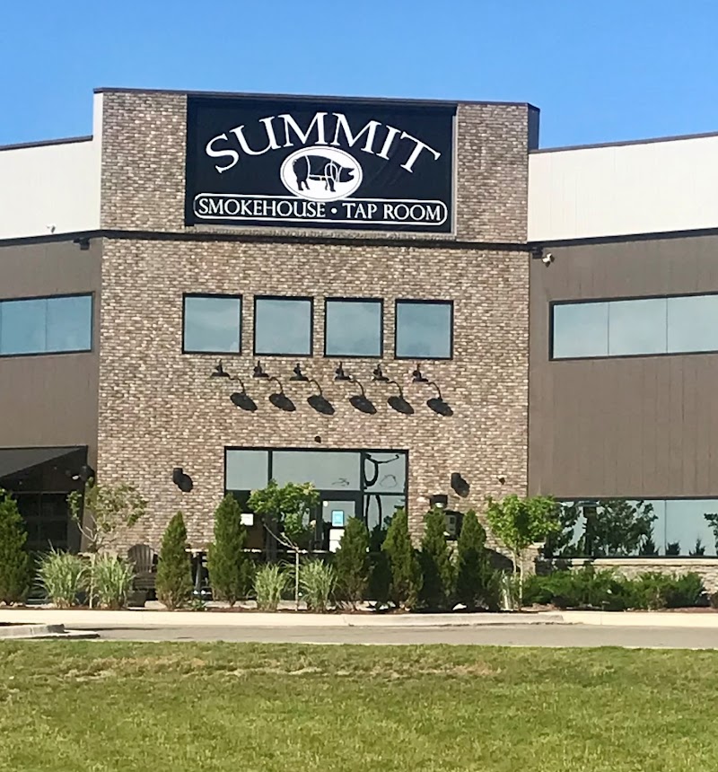 Summit Smokehouse - Catering in Mt Pleasant, Michigan