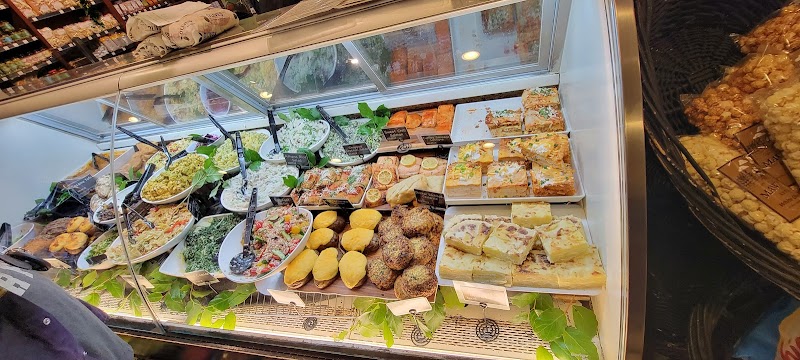 Olives Gourmet Grocer - Catering in Long Beach, California