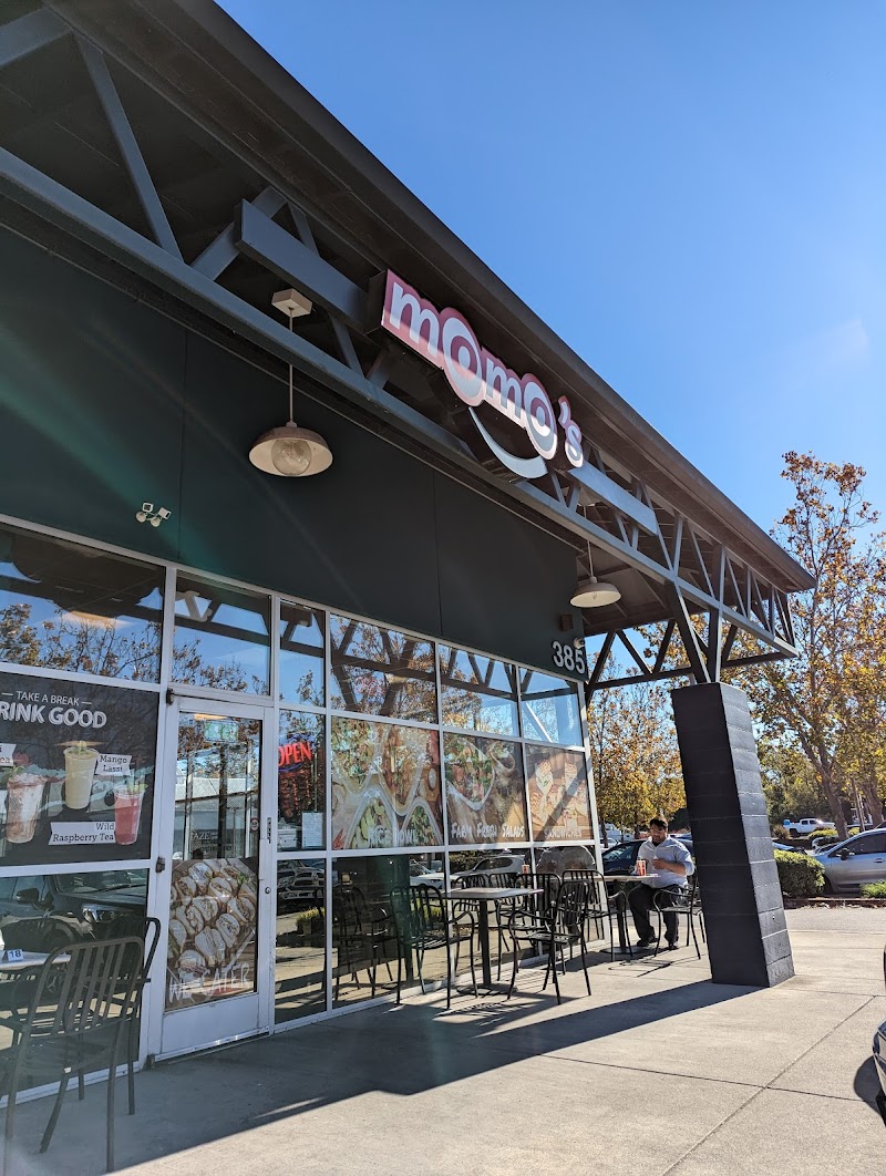 MoMo's - photo 2