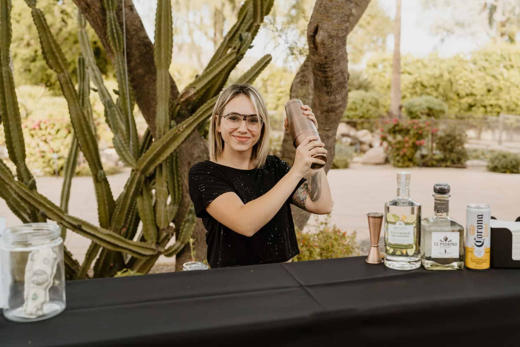 Liquid Caterers Mobile Bartending - photo 4