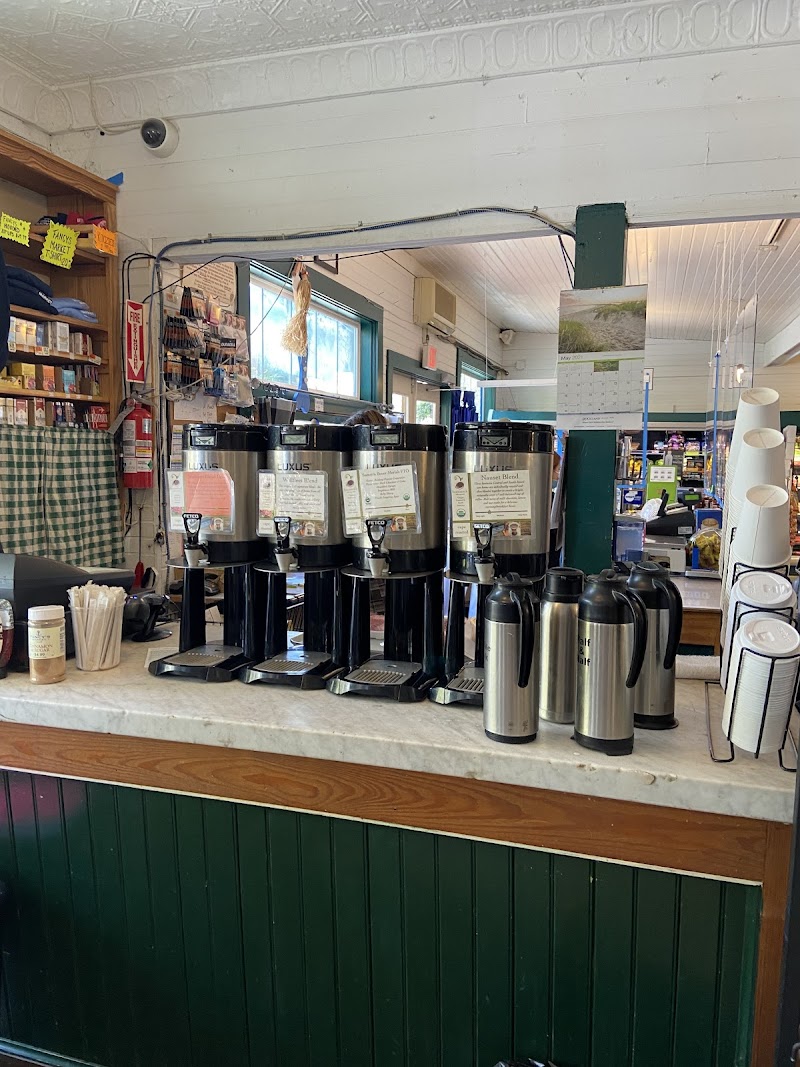 Fancy's Market - photo 4