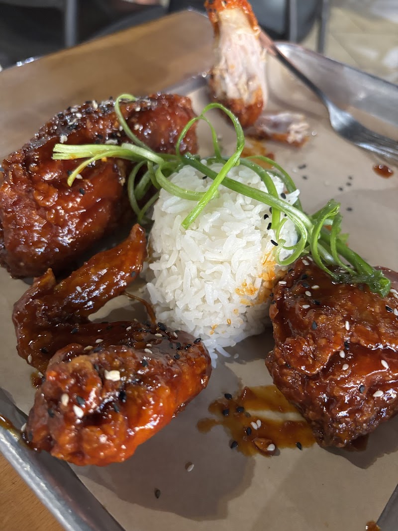 Dirk’s Signature Chicken & Bar - photo 5