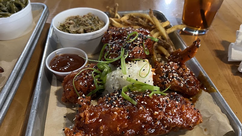 Dirk’s Signature Chicken & Bar - photo 3