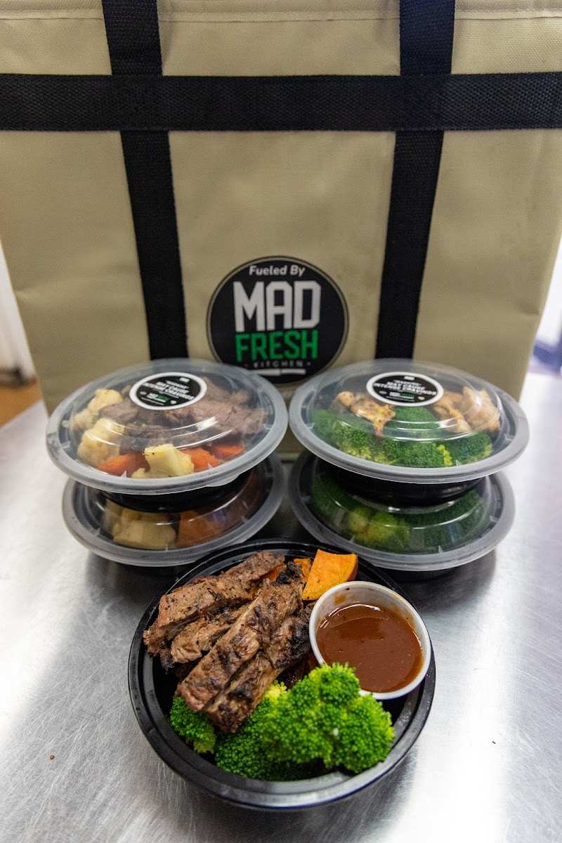 Mad Fresh Kitchen - photo 3