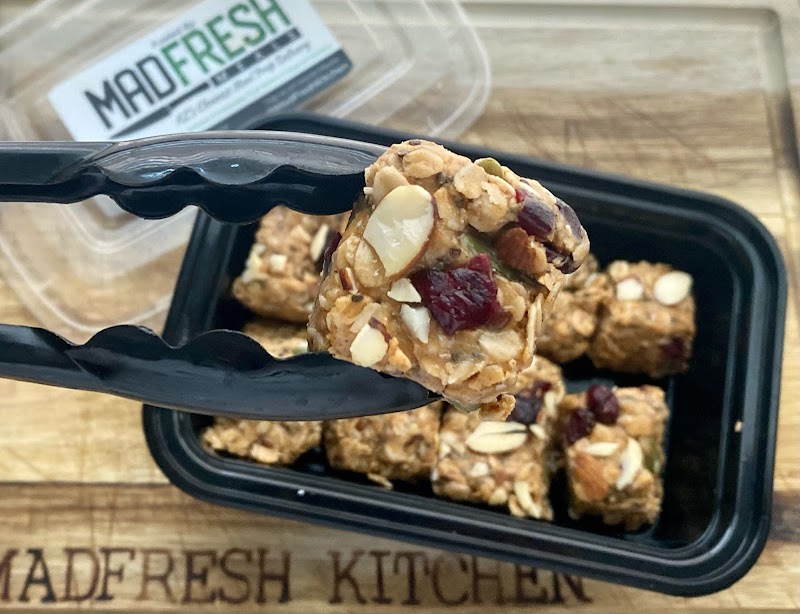 Mad Fresh Kitchen - photo 4