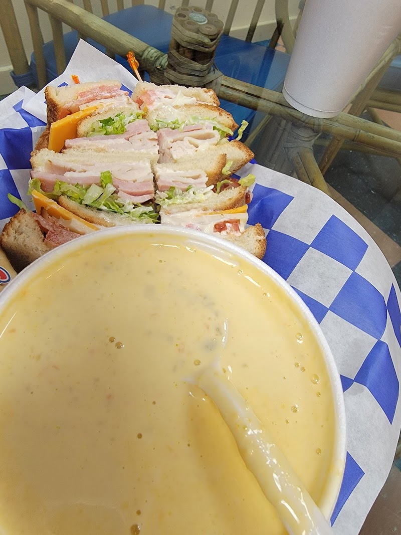 Blue Quail Deli - photo 4