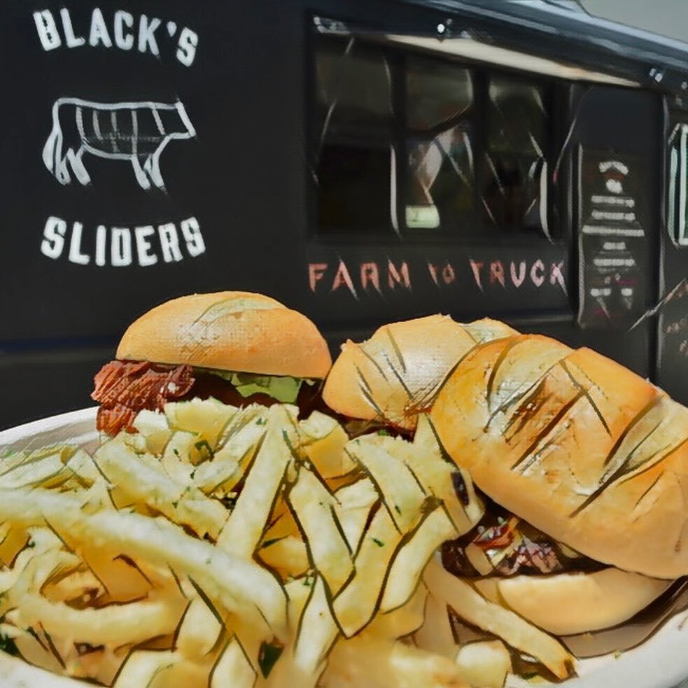 BLACK'S SLIDERS FOOD TRUCK - photo 5