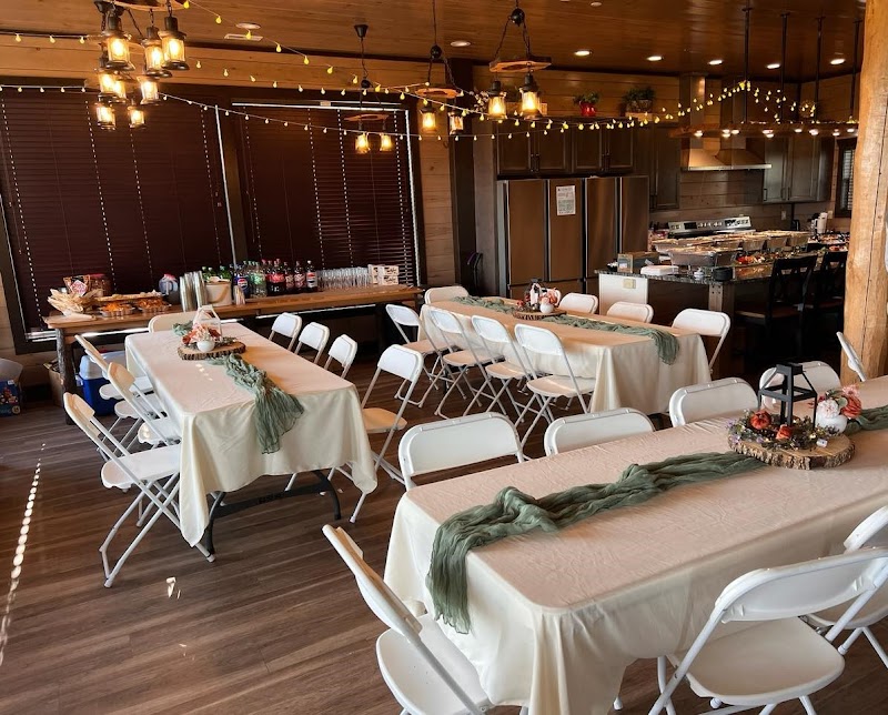 Holston's Catering - photo 2