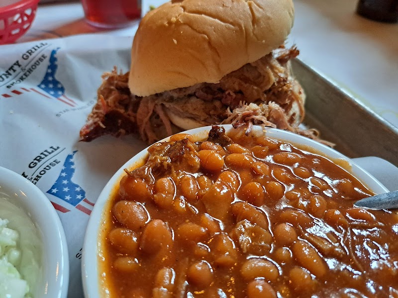 County Grill & Smokehouse - photo 4