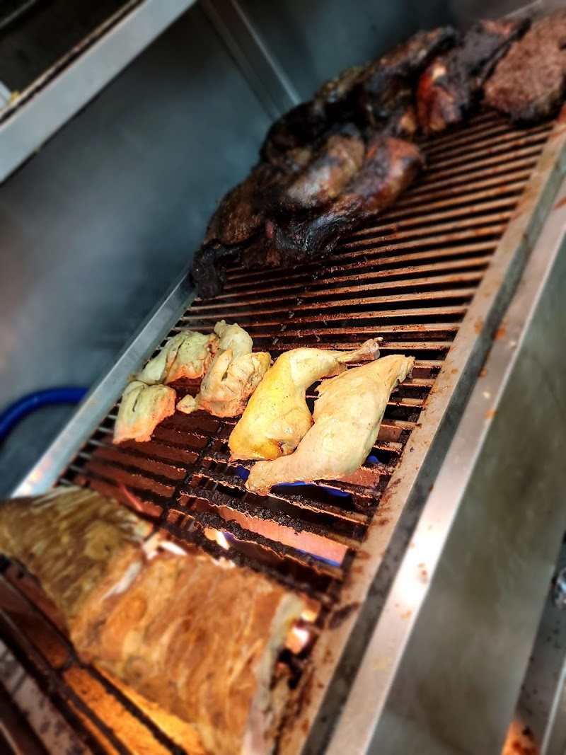 Hickory Hank's BBQ - photo 4