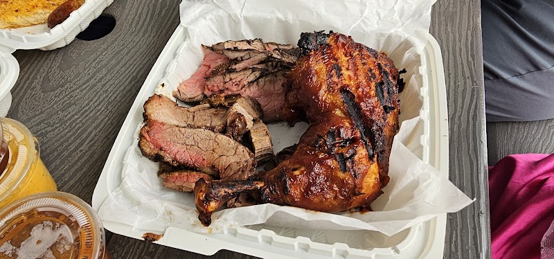 Hickory Hank's BBQ - photo 3