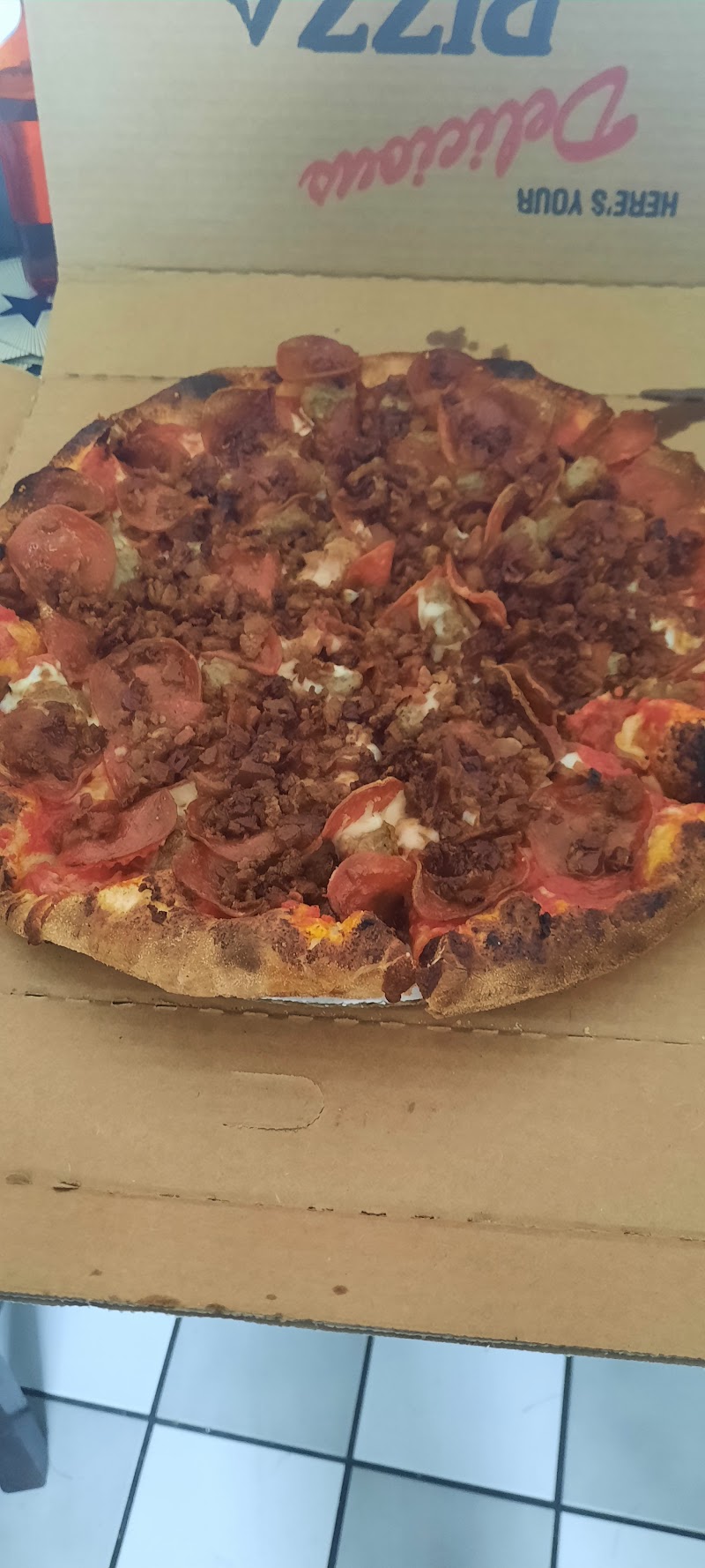 MiaBella's Wood Fired Pizza and Catering - photo 5