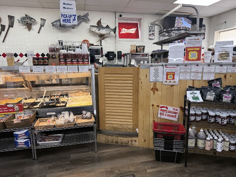 LeGrand's Market and Catering - photo 4