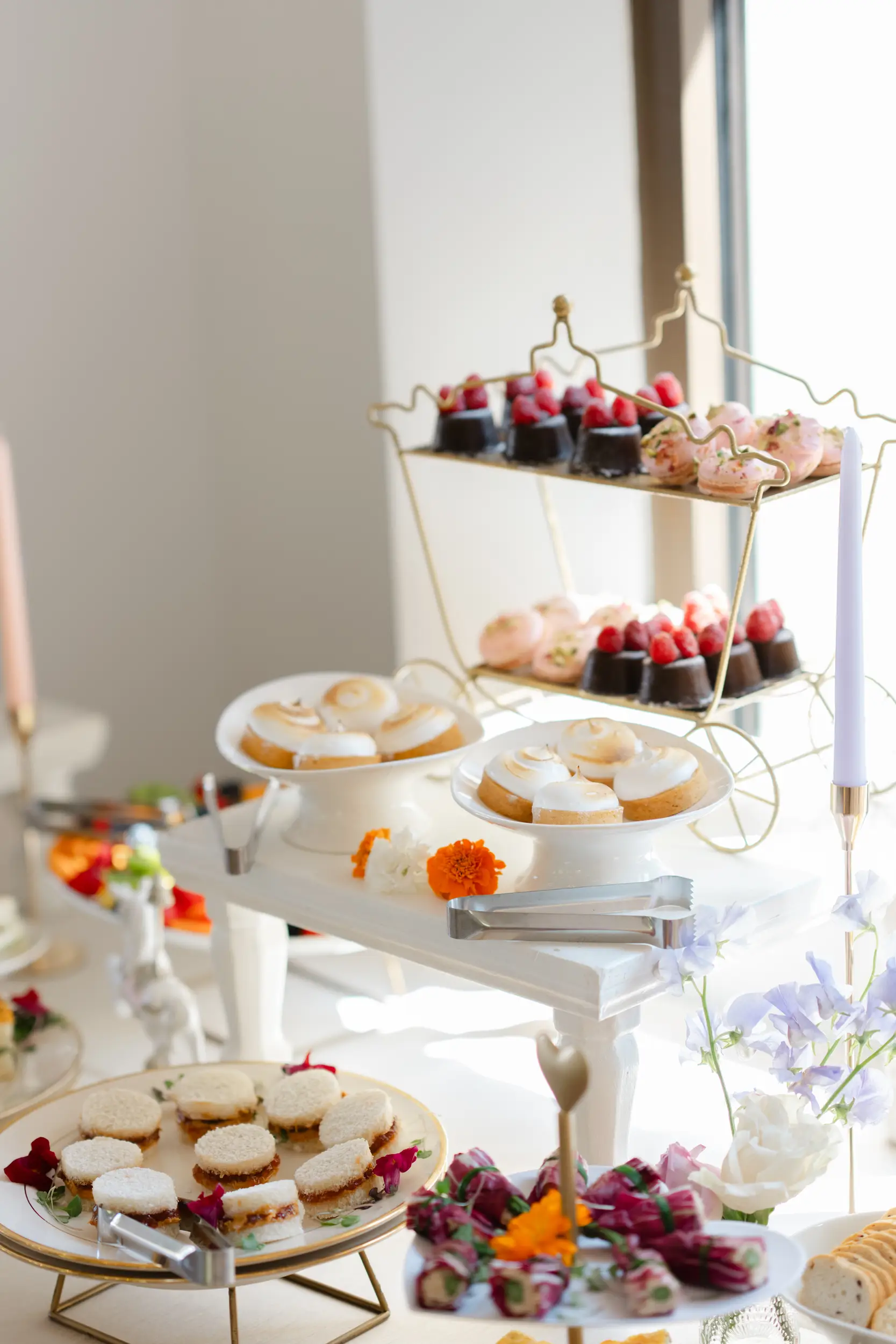 Ellie's Table - photo 2