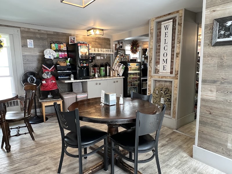 Cozy Cup Deli - photo 5