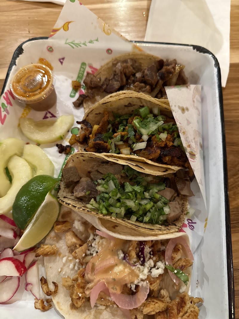 deMaiz Taco Cantina - photo 3