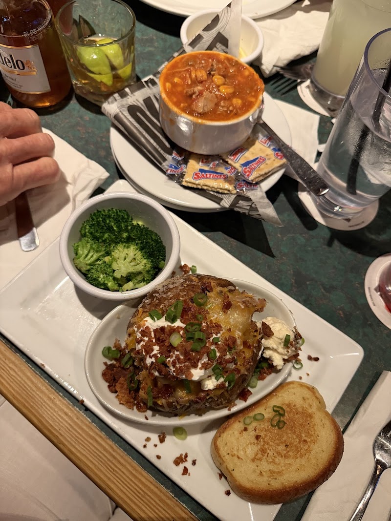 Smokey Bones Orlando - photo 3