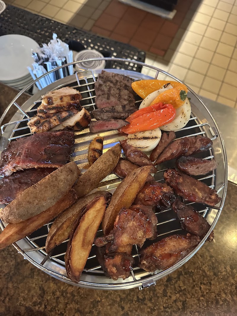 Smokey Bones Orlando - photo 2