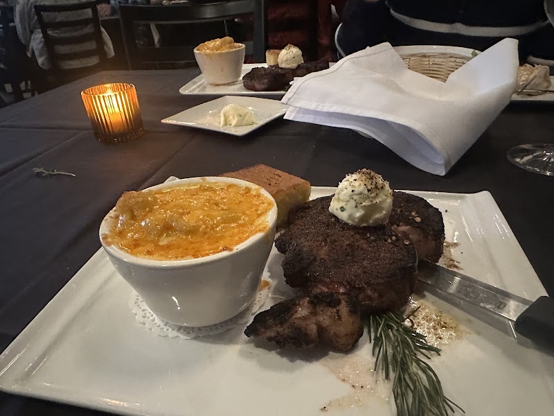 Stella's Restaurant & Catering - photo 3
