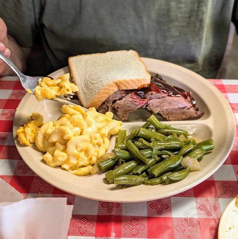 Packsaddle Bar-B-Que - photo 5