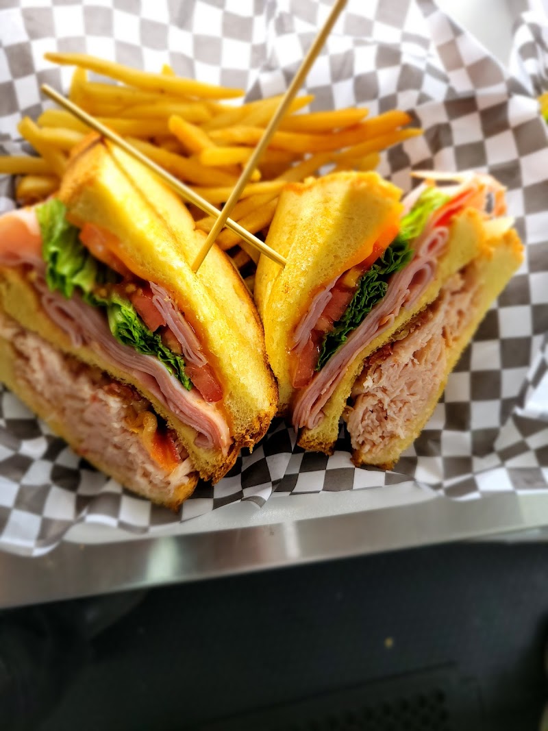 Omnivorium Food Truck - photo 3