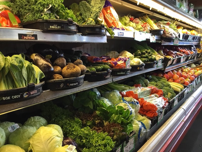 Manzanita Grocery & Deli - The Little Apple - photo 4