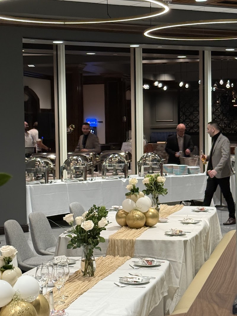 Elegance Balloon and Charcuterie LLC - Catering in Peoria, Arizona