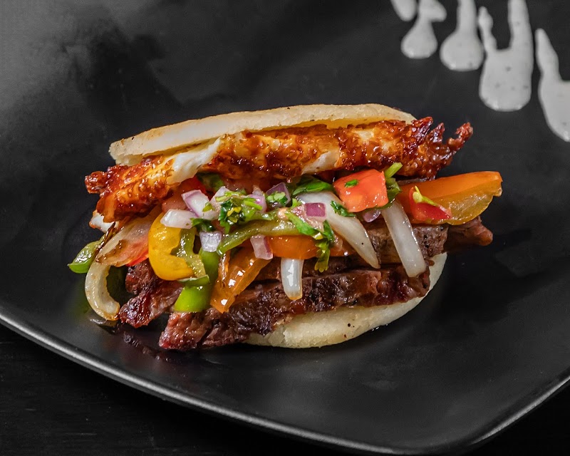 Four Brothers Venezuelan Grill - photo 2