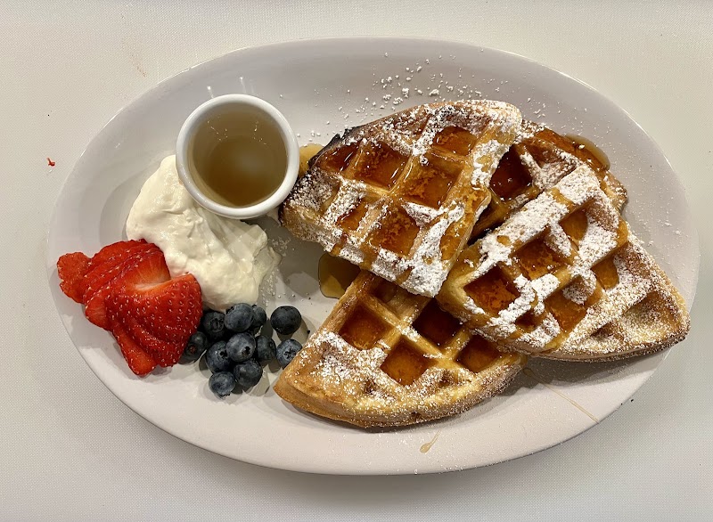 Lucy's Wine & Coffee Bar - Catering in Columbus, Texas