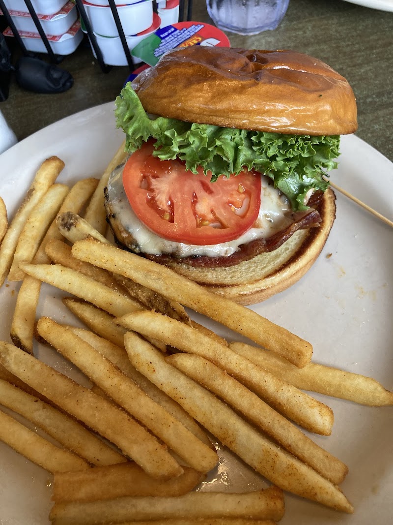 Trophy Cafe - photo 4