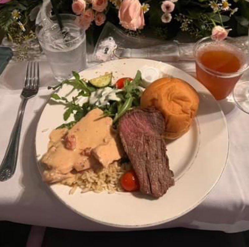 Gwen Marlowe Foods & Catering - photo 2