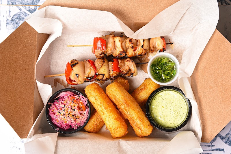 APULULU kitchen - Catering in St. Petersburg, Florida